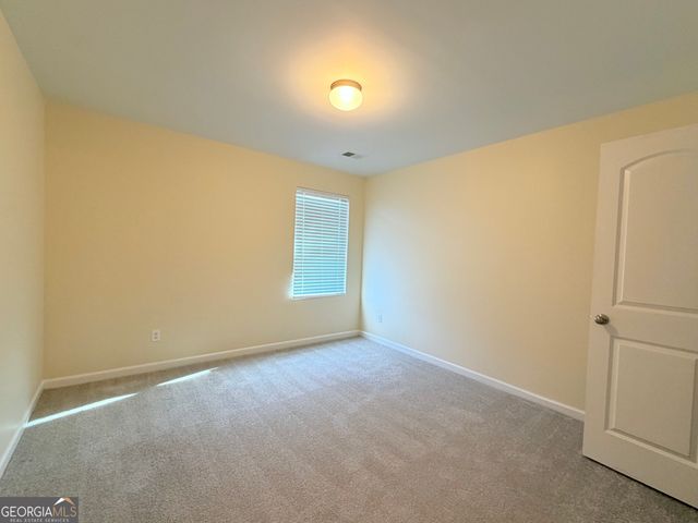 18 Everett Circle, Cartersville, GA 30120