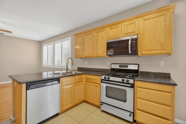 5817 Spring Flower Drive, Elk Grove, CA 95757