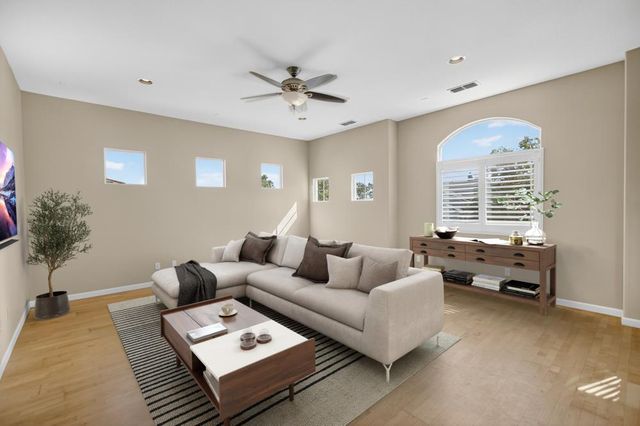 5817 Spring Flower Drive, Elk Grove, CA 95757