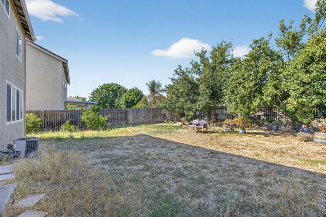 5817 Spring Flower Drive, Elk Grove, CA 95757