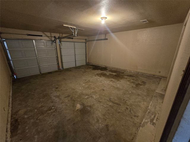 7528 Meadowlark Lane N, Watauga, TX 76148