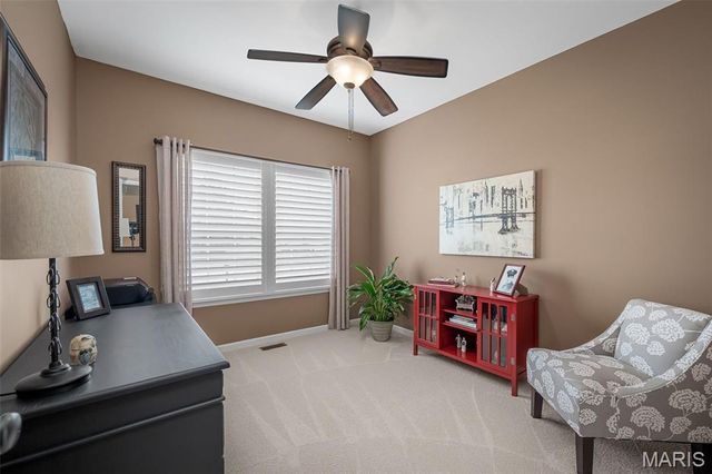 256 Mason Glen Drive, Lake St Louis, MO 63367