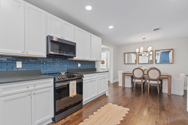 1126 Pleasant Pines Road, Mount Pleasant, SC 29464