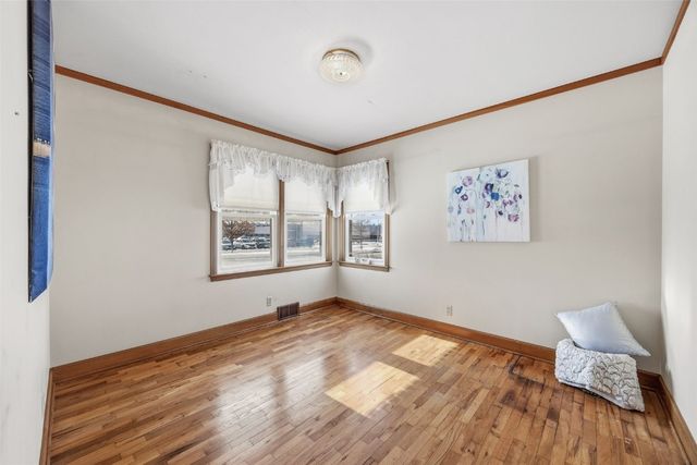 800 35th Street NE, Cedar Rapids, IA 52402