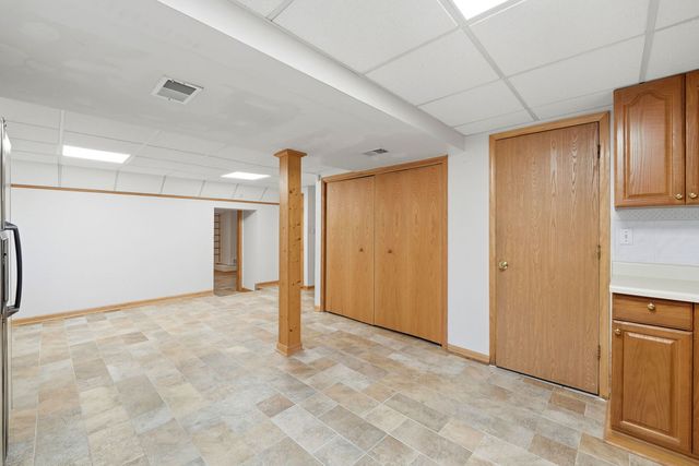 8920 Emerald Court, Hickory Hills, IL 60457