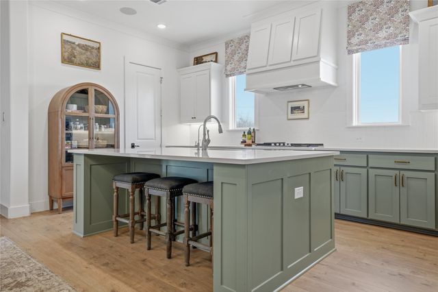 1004 Bear Creek Ranch Road, Aledo, TX 76008