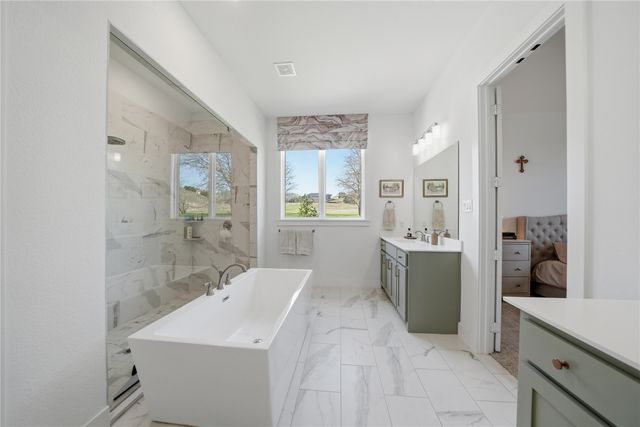 1004 Bear Creek Ranch Road, Aledo, TX 76008