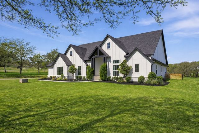 1004 Bear Creek Ranch Road, Aledo, TX 76008