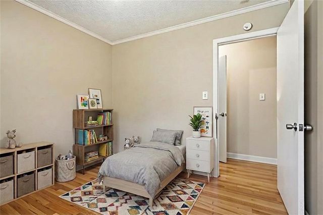 928 Magna Carta Drive NW, Atlanta, GA 30318