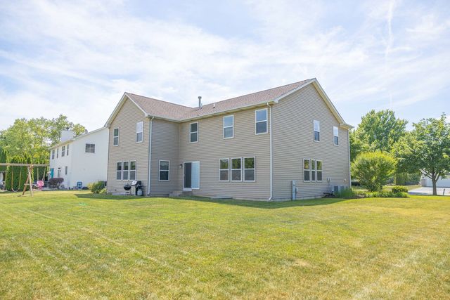 24207 Cedar Creek Lane, Plainfield, IL 60586