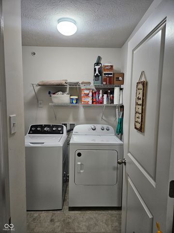 13255 Deception Pass UNIT 100, Fishers, IN 46038