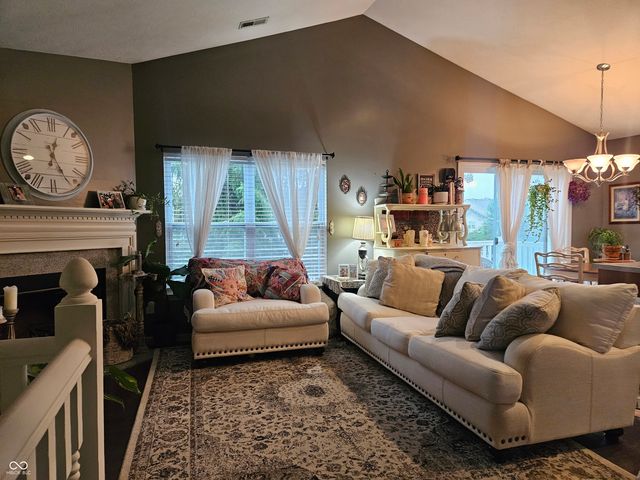 13255 Deception Pass UNIT 100, Fishers, IN 46038