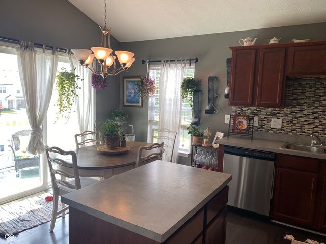 13255 Deception Pass UNIT 100, Fishers, IN 46038