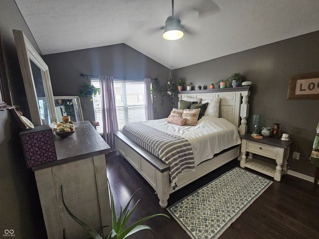 13255 Deception Pass UNIT 100, Fishers, IN 46038