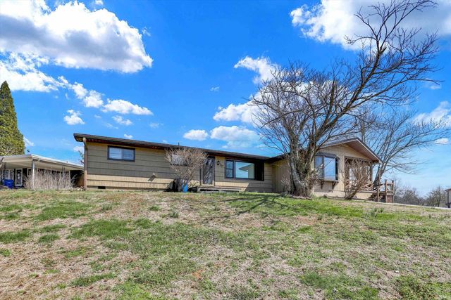 122 Edgewood Drive, Bedford, IN 47421