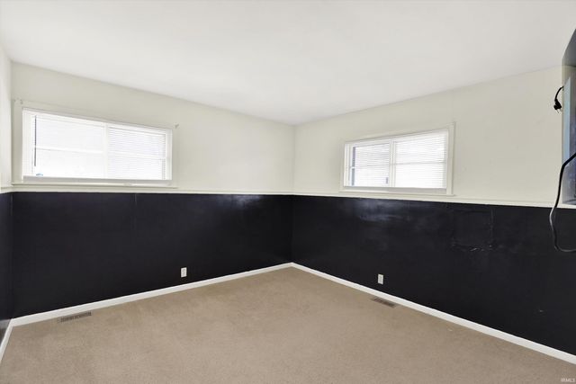 122 Edgewood Drive, Bedford, IN 47421