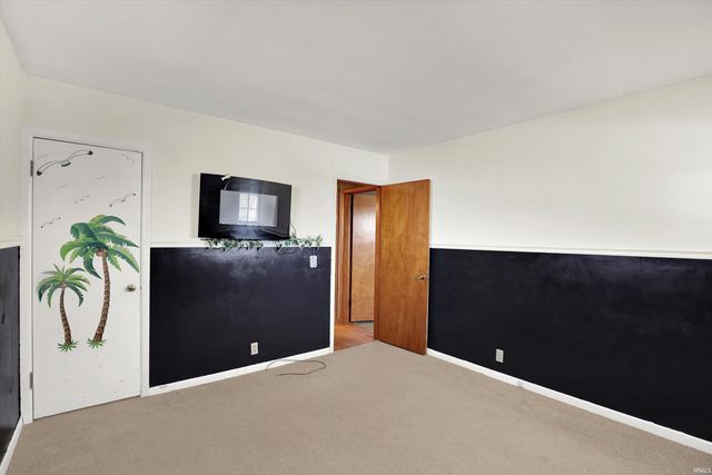 122 Edgewood Drive, Bedford, IN 47421