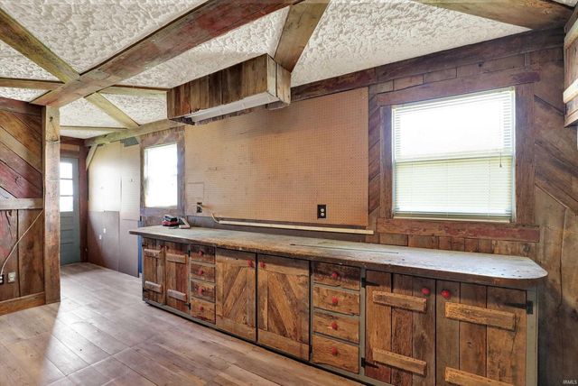 122 Edgewood Drive, Bedford, IN 47421