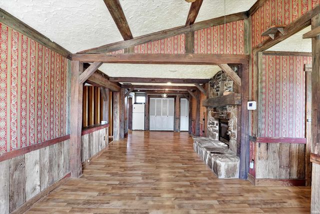 122 Edgewood Drive, Bedford, IN 47421