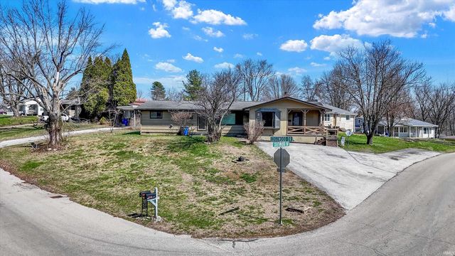122 Edgewood Drive, Bedford, IN 47421