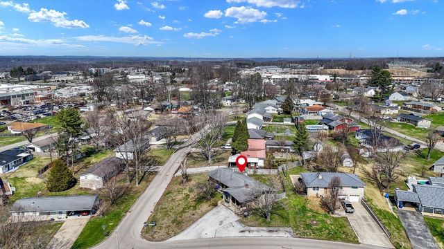 122 Edgewood Drive, Bedford, IN 47421