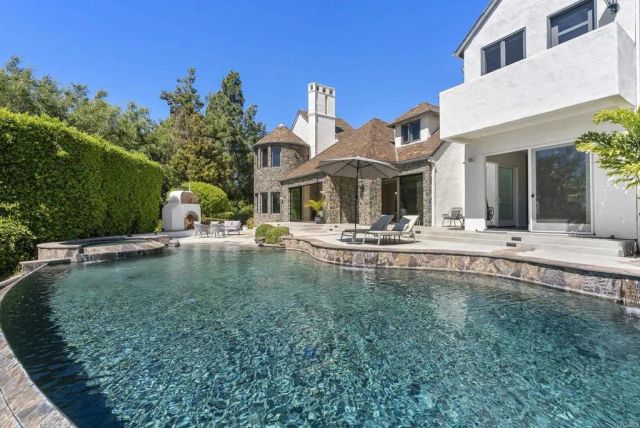 17432 Calle Mayor, Rancho Santa Fe, CA 92067