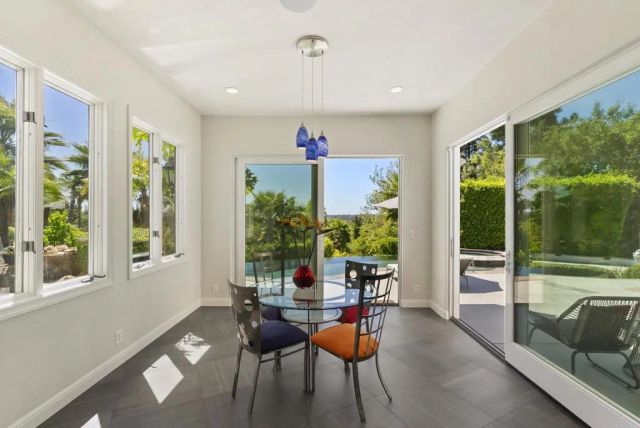 17432 Calle Mayor, Rancho Santa Fe, CA 92067