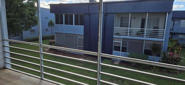 186 Burgundy D, Delray Beach, FL 33484