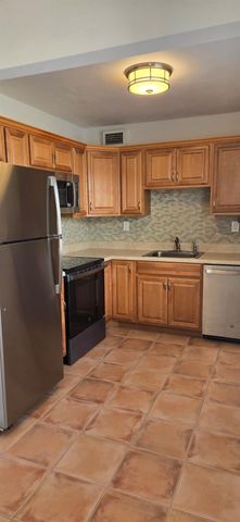 186 Burgundy D, Delray Beach, FL 33484