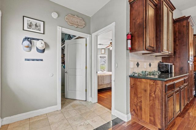 4111 oak creek, Loma Rica, CA 95991