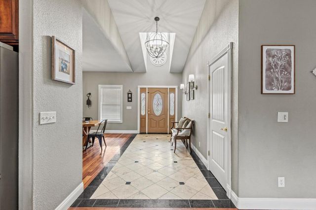 4111 oak creek, Loma Rica, CA 95991