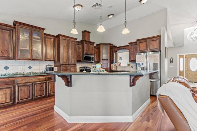 4111 oak creek, Loma Rica, CA 95991