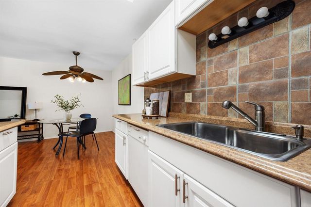 2336 Hosp Way 314, Carlsbad, CA 92008