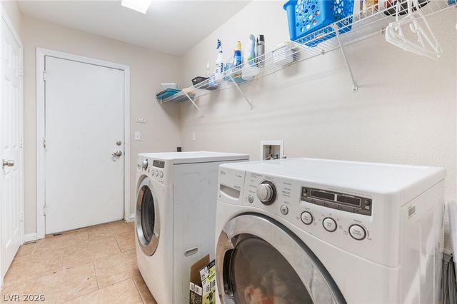 6221 Villa Emo Street, North Las Vegas, NV 89031