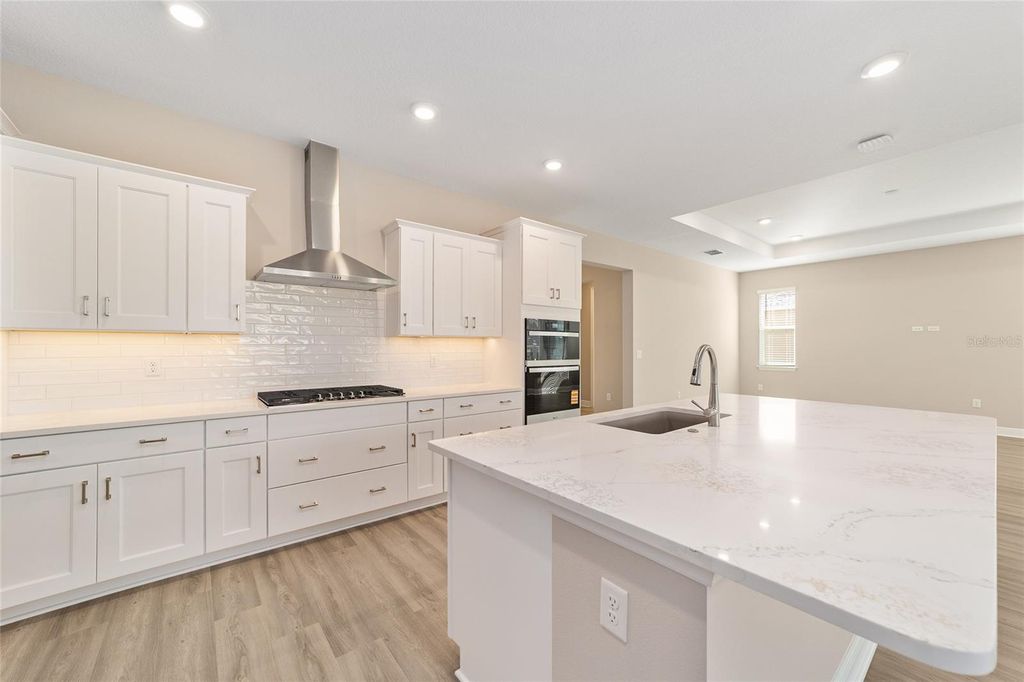 Image 21 of property listing at 10071 SW 82ND PLACE ROAD, Ocala, FL 34481