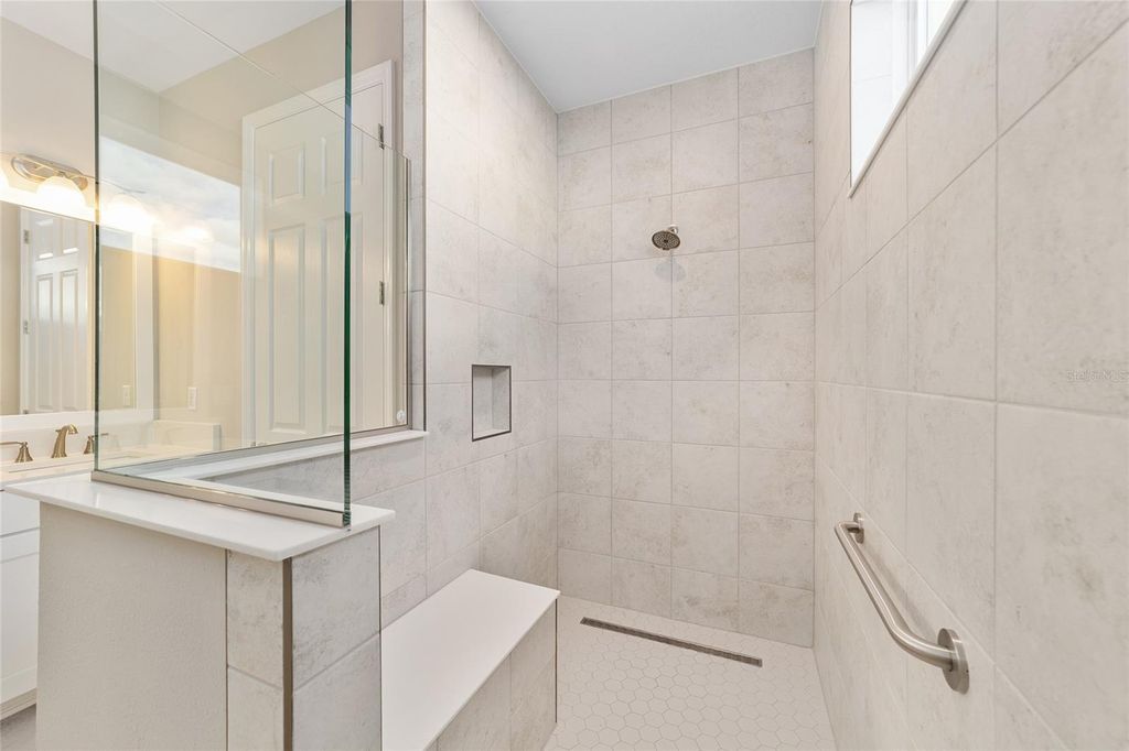 Image 28 of property listing at 10071 SW 82ND PLACE ROAD, Ocala, FL 34481