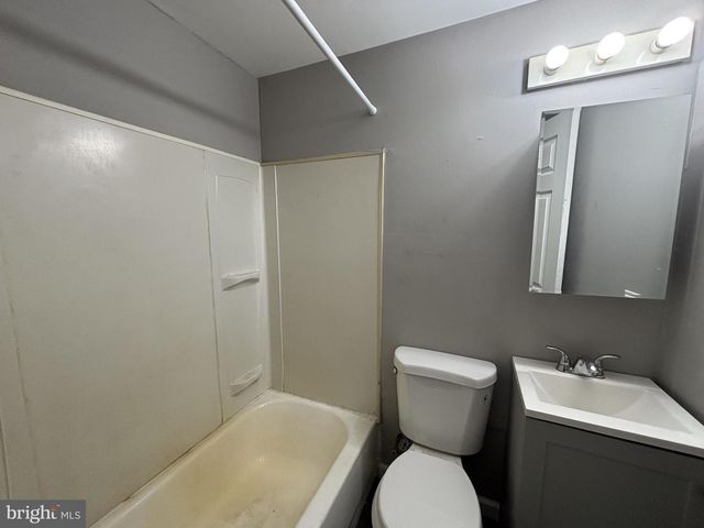 15488 MOUNT CALVERT RD, Upper Marlboro, MD 20772