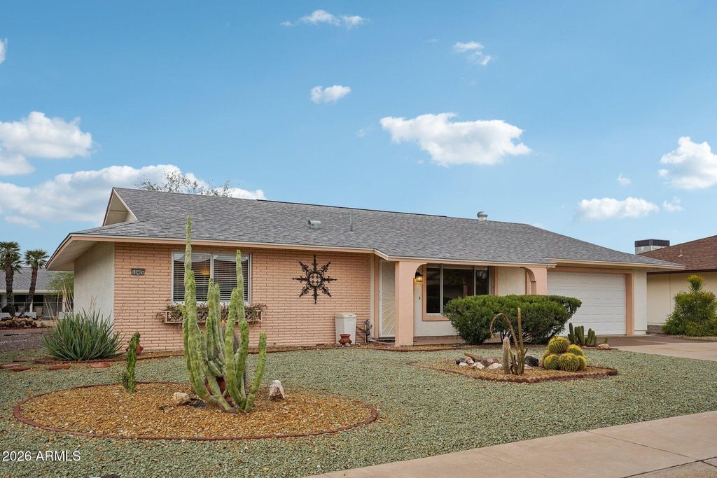 10405 W PONDEROSA Circle, Sun City, AZ 85373 — exterior