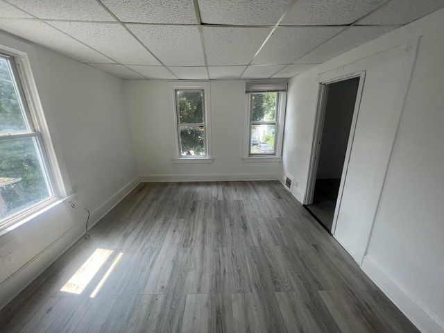 413 Park View DRIVE, Racine, WI 53404