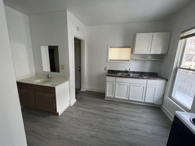 413 Park View DRIVE, Racine, WI 53404