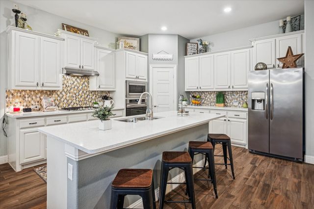 1713 Tumbleweed Court, Celina, TX 75009