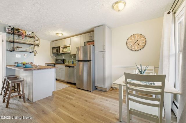 4501 S 6th St 71, Louisville, KY 40214