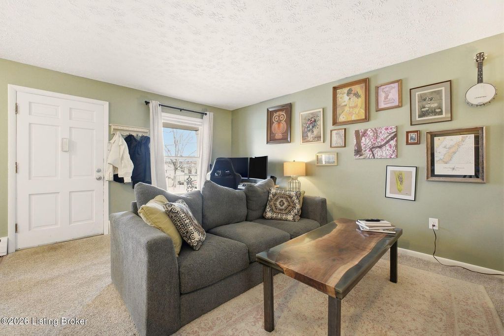 4501 S 6th St 71, Louisville, KY 40214