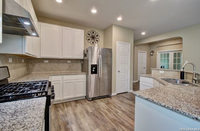 11211 Hill Top Loop, Helotes, TX 78023