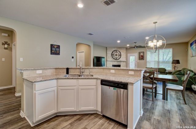 11211 Hill Top Loop, Helotes, TX 78023