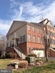 1313 GRAND CANOPY DR, Severn, MD 21144