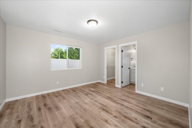 1009 S Century Rd, Spokane Valley, WA 99037