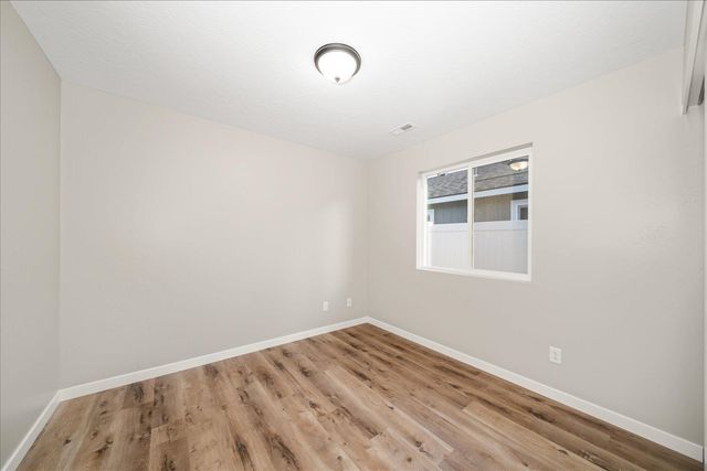 1009 S Century Rd, Spokane Valley, WA 99037