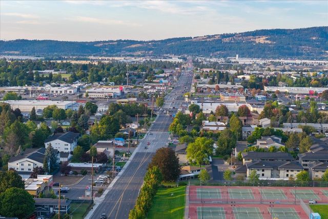 1009 S Century Rd, Spokane Valley, WA 99037
