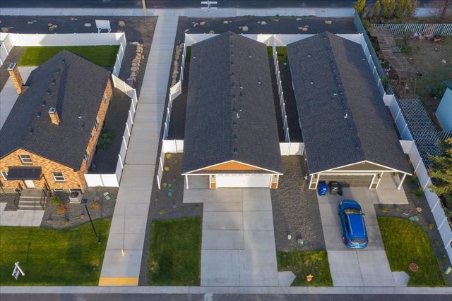 1009 S Century Rd, Spokane Valley, WA 99037